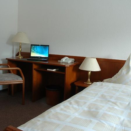 Hotel Heyder Burscheid Ngoại thất bức ảnh